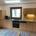 Kroell Apartman