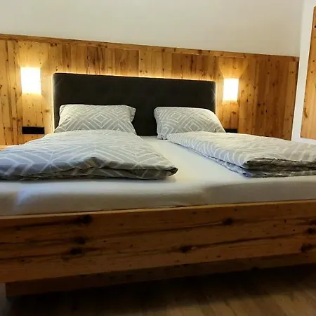 Kröll Apartment
